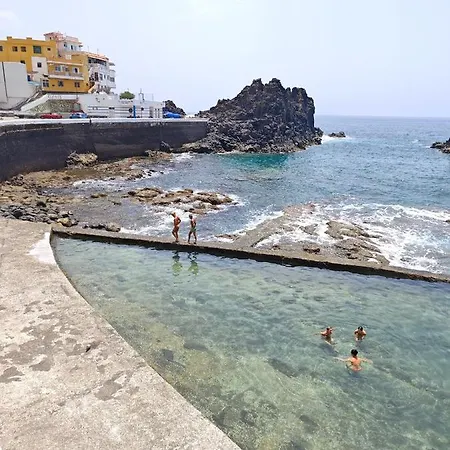 Cozy In Front Of The Natural Pools Lejlighed