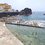 Cozy In Front Of The Natural Pools Apartment
